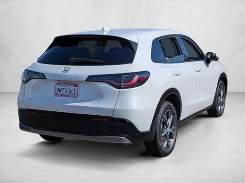 Platinum White Pearl 2024 Honda HR-V EX-L