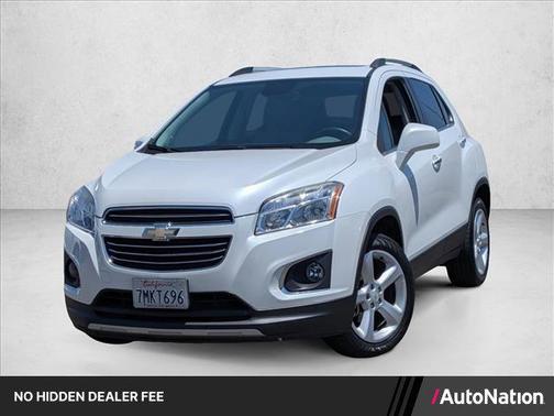 Summit White 2015 Chevrolet Trax LTZ