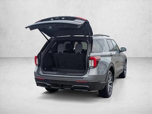 Carbonized Gray Metallic 2025 Ford Explorer ST-Line