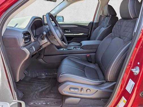 Radiant Red Metallic II 2026 Honda Pilot Elite
