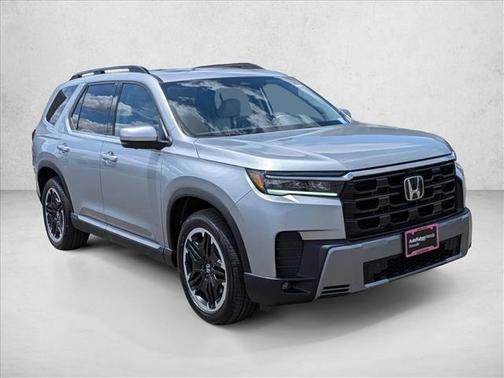 Solar Silver Metallic 2026 Honda Pilot Touring 8-Passenger