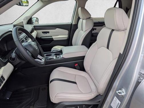 Solar Silver Metallic 2026 Honda Pilot Touring 8-Passenger