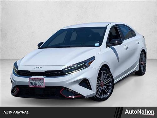 Snow White Pearl 2024 Kia Forte GT