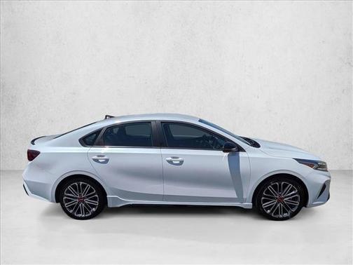 Snow White Pearl 2024 Kia Forte GT