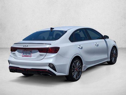 Snow White Pearl 2024 Kia Forte GT
