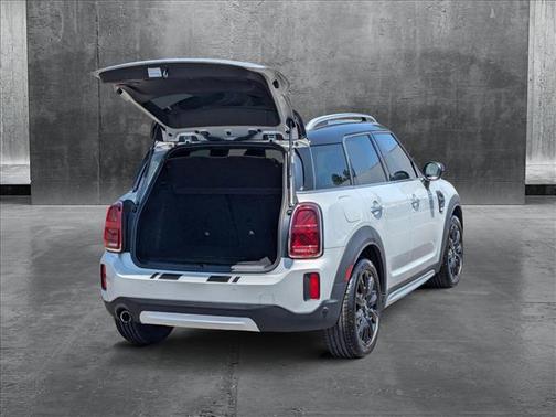 2021 MINI Countryman Oxford Edition