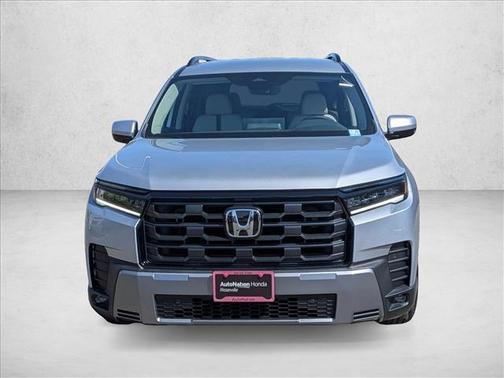 Solar Silver Metallic 2026 Honda Pilot EX-L