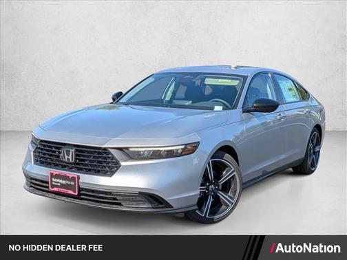 Solar Silver Metallic 2026 Honda Accord SE