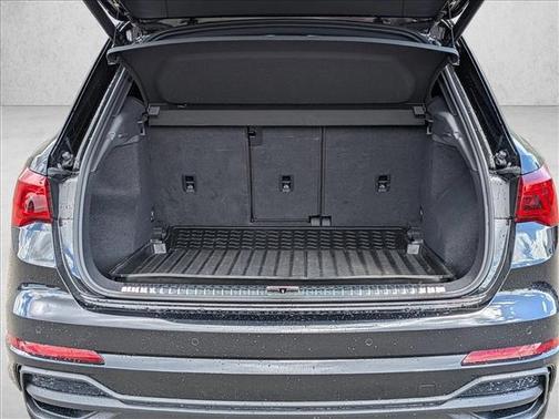 Mythos Black Metallic 2022 Audi Q3 45 S line Premium