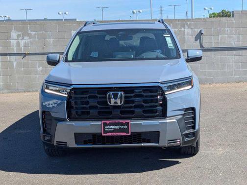Sonic Gray Pearl 2026 Honda Pilot Elite