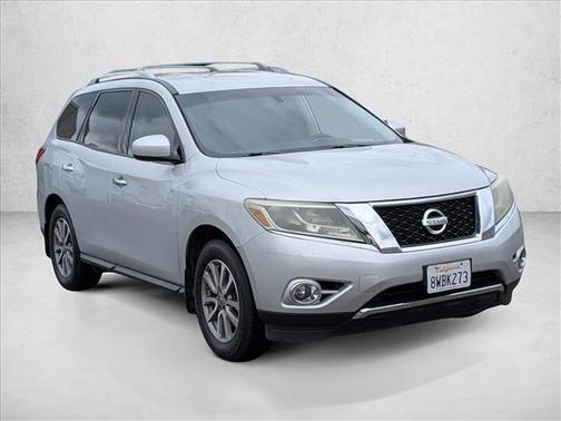 Brilliant Silver Met 2016 Nissan Pathfinder SV