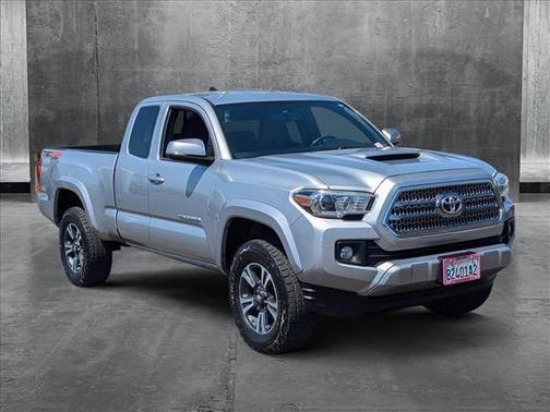 2017 Toyota Tacoma TRD Sport