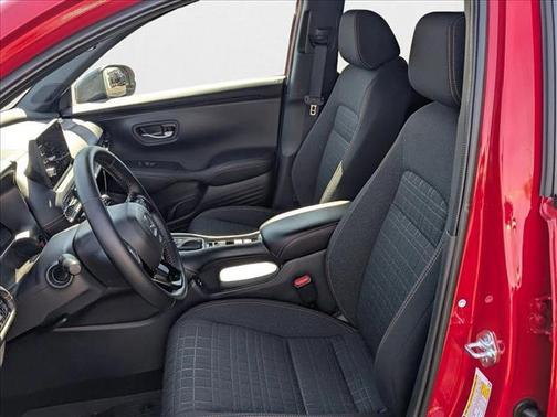 2026 Honda HR-V 2WD Sport