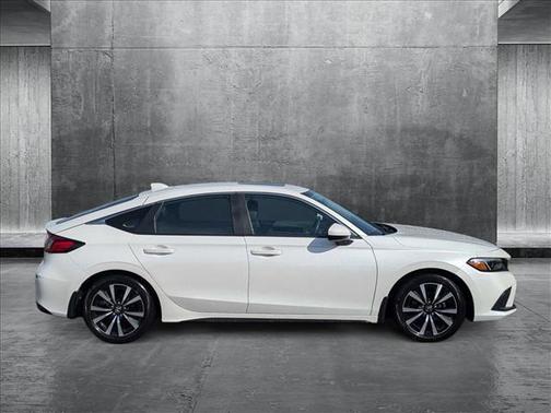 White 2023 Honda Civic EX-L