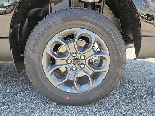 Shadow Black 2026 Ford Maverick XLT