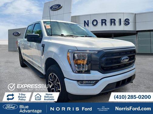 Oxford White 2023 Ford F-150 XLT