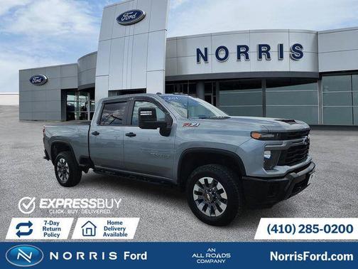 Sterling Gray Metallic 2024 Chevrolet Silverado 2500 Custom