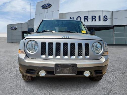 Billet Silver Metallic Clearcoat 2016 Jeep Patriot Sport