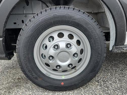 Oxford White 2026 Ford Transit-350 Base