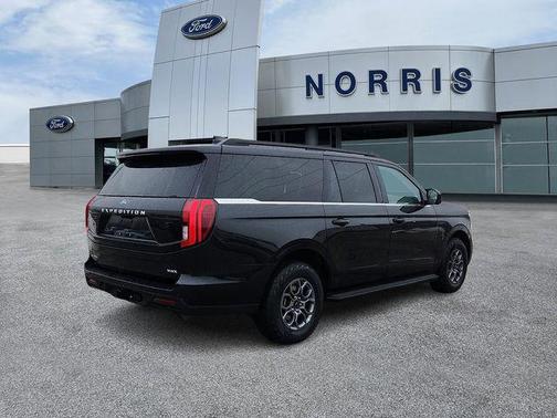 2025 Ford Expedition Max Active 4x4