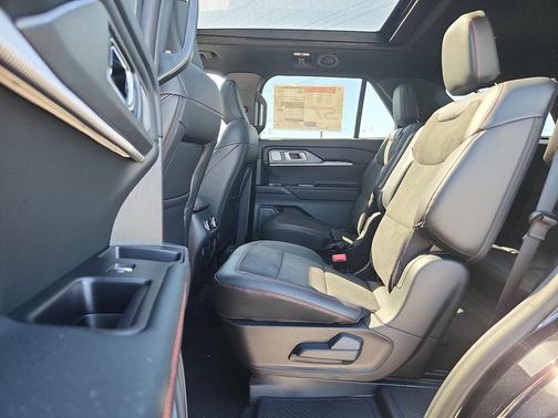 Agate Black Metallic 2026 Ford Explorer ST