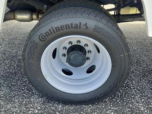 Oxford White 2024 Ford F-450 XL
