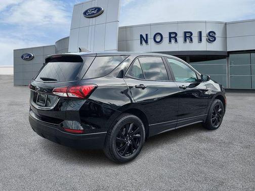 Mosaic Black Metallic 2023 Chevrolet Equinox LS