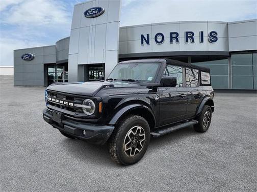 2022 Ford Bronco Outer Banks