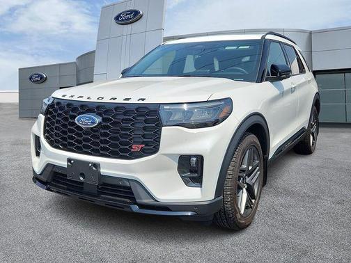 Star White Metallic Tri-Coat 2025 Ford Explorer ST