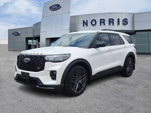 Star White Metallic Tri-Coat 2025 Ford Explorer ST