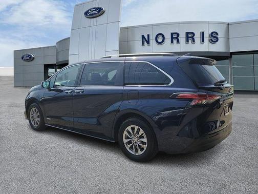Blueprint 2021 Toyota Sienna XLE 7 Passenger