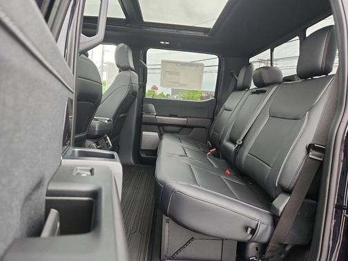 Antimatter Blue Metallic 2026 Ford F-150 Lariat