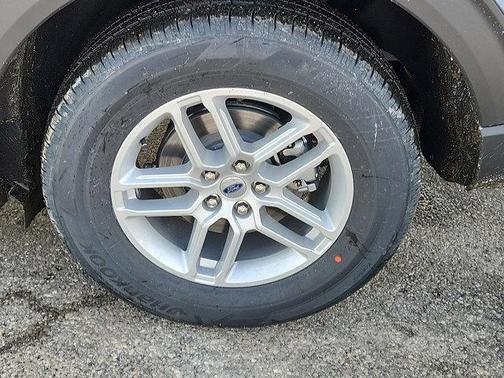 2026 Ford Explorer Active (200A)