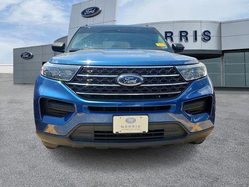 Blue 2021 Ford Explorer XLT