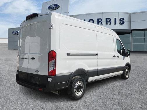 Oxford White 2026 Ford Transit-250 Base
