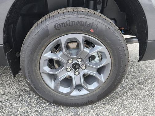 Carbonized Gray Metallic 2026 Ford Maverick XLT