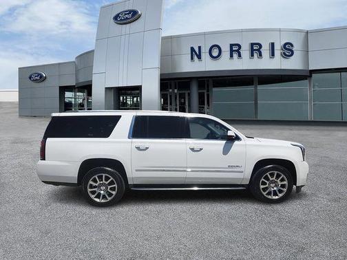 Summit White 2020 GMC Yukon XL Denali