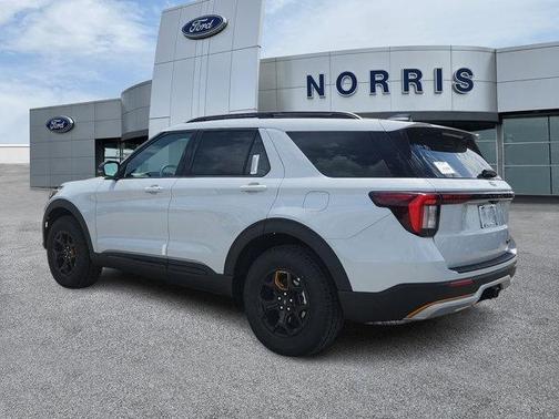 Space White Metallic 2026 Ford Explorer Tremor