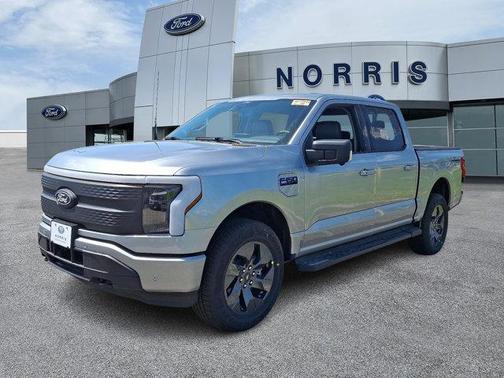 Iconic Silver Metallic 2025 Ford F-150 Lightning Flash