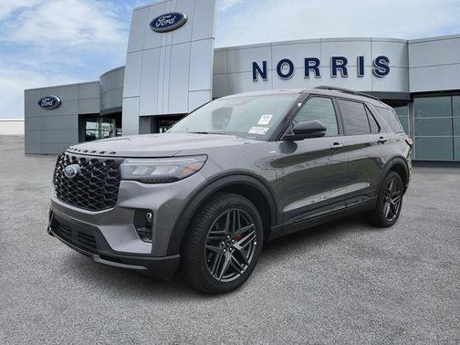 Gray Metallic 2025 Ford Explorer ST-Line