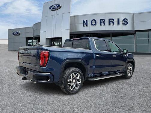Pacific Blue Metallic 2023 GMC Sierra 1500 SLT