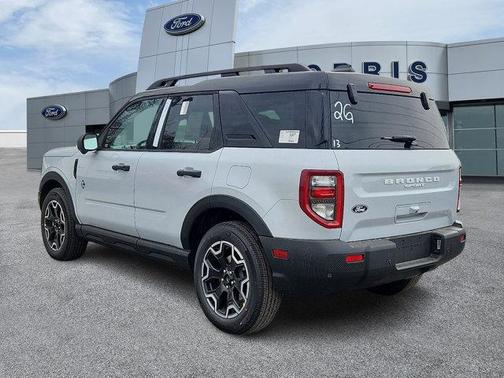 Space White Metallic 2026 Ford Bronco Sport Outer Banks
