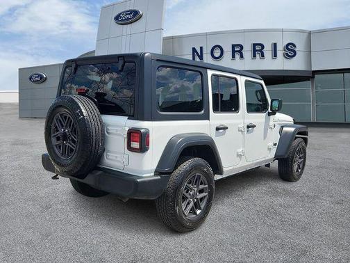 Bright White Clearcoat 2024 Jeep Wrangler Sport S