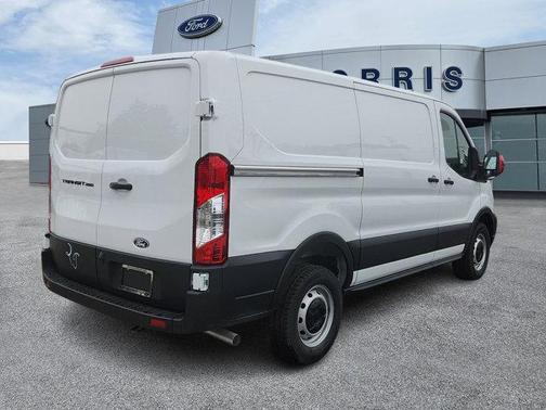 Oxford White 2026 Ford Transit-250 Base