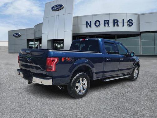 Blue 2016 Ford F-150 XLT