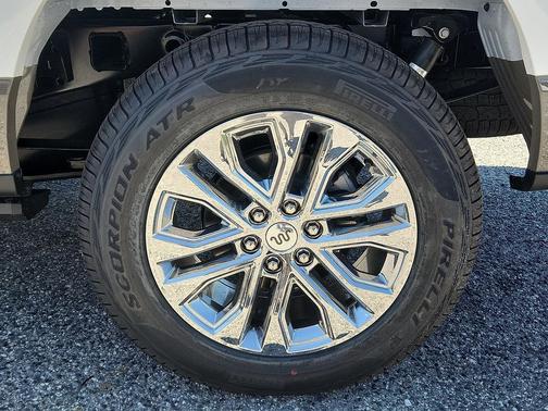 Star White Metallic Tri-Coat 2026 Ford F-150 King Ranch