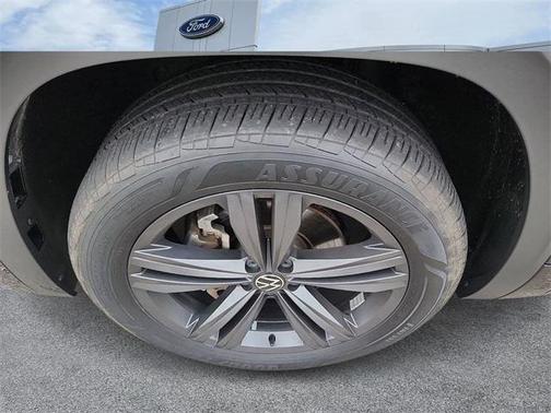 2021 Volkswagen Atlas 3.6L SE w/Technology