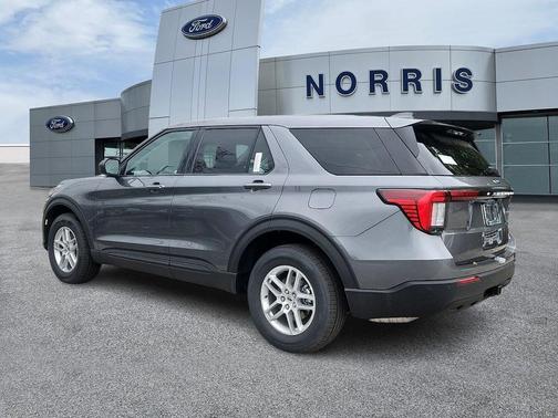 Carbonized Gray Metallic 2026 Ford Explorer Active with 100A Pkg