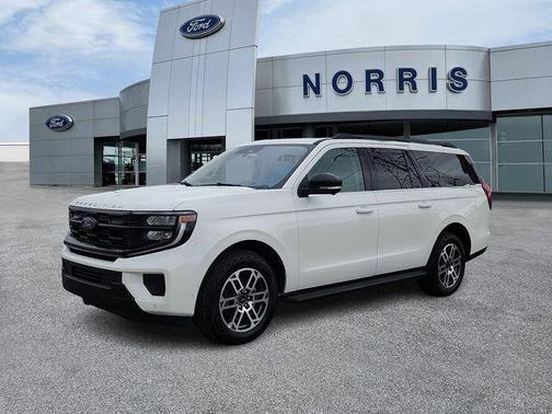 White Metallic 2025 Ford Expedition Max Active 4x4