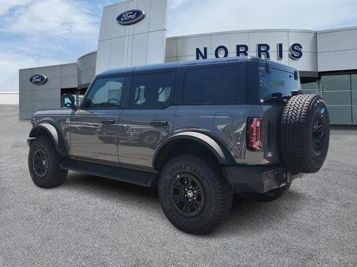 Marsh Gray 2026 Ford Bronco Outer Banks